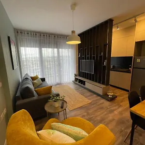 B4 Dusk R Apartment